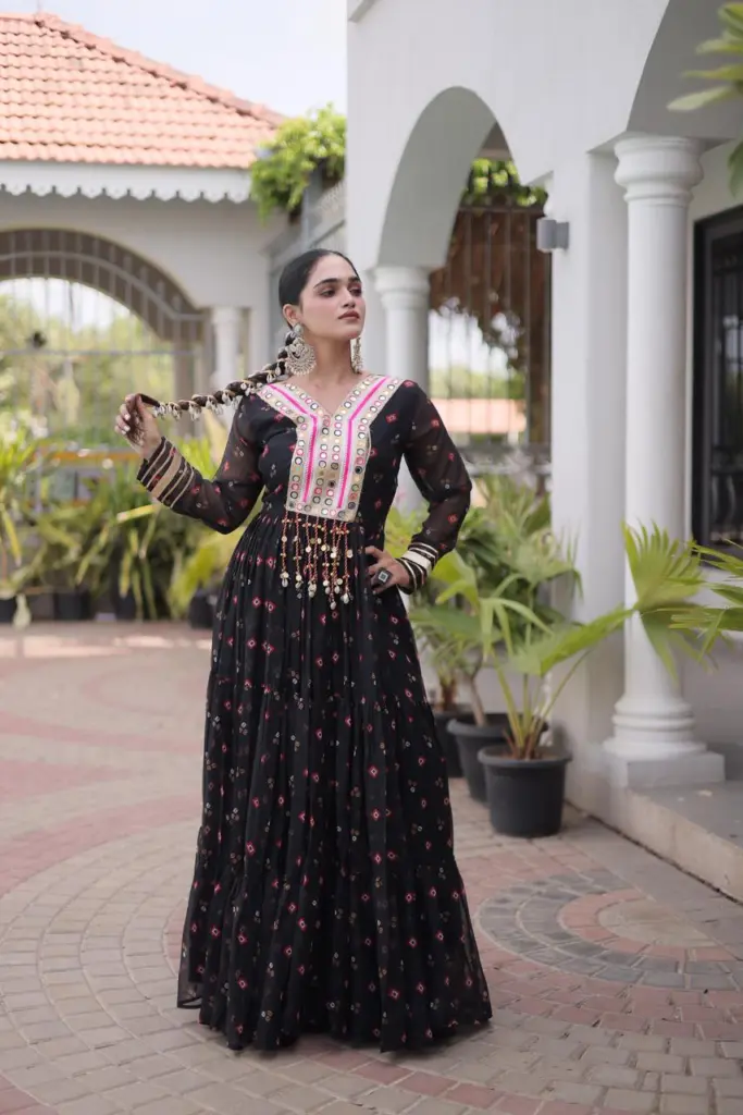 KA 1265 Laheriya Gown Design