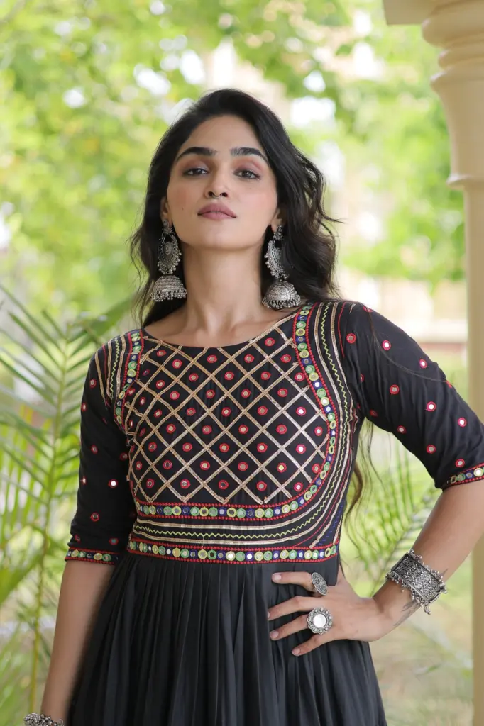 LW 9346 Black Kora Cotton Gown Design