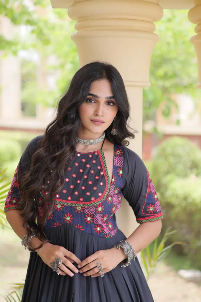 LW 9348 Black Kora Cotton Gown Design